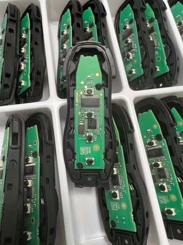 3 Buttons 315 MHz Smart Proximity Key for Porsche ID49 - With Original PCB - Can Be Programmed Directly - Image 2
