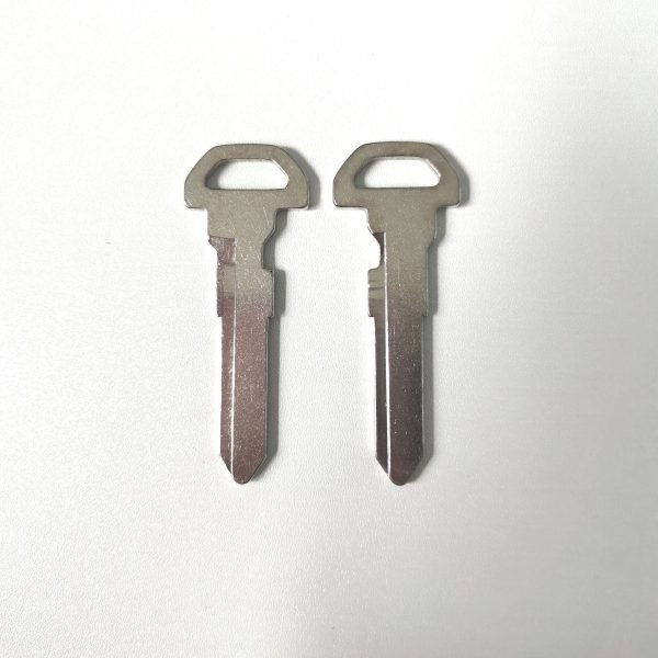 Emergency Metal Key Blade for Suzuki - Image 2