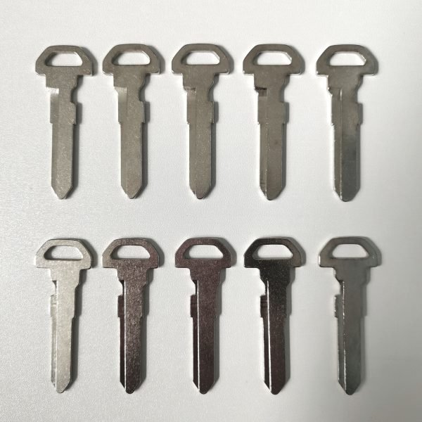 Emergency Metal Key Blade for Suzuki - Image 3