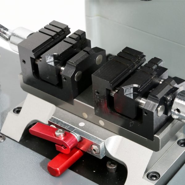 JINGJI L2 Vertical Key Cutting Machine - Image 6