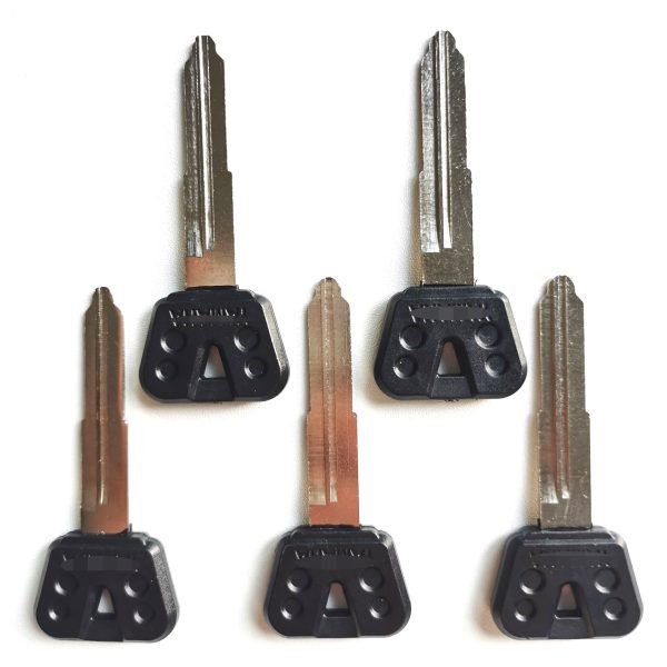 Key Shell with Left Blade for Yamaha Motorcycle - Pack of 5 - Image 4