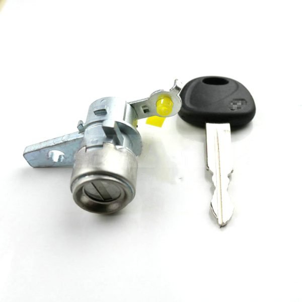 Kia Cerato left door lock Main driver's door lock cylinder Cerato car lock Cerato car full car door lock - Image 3
