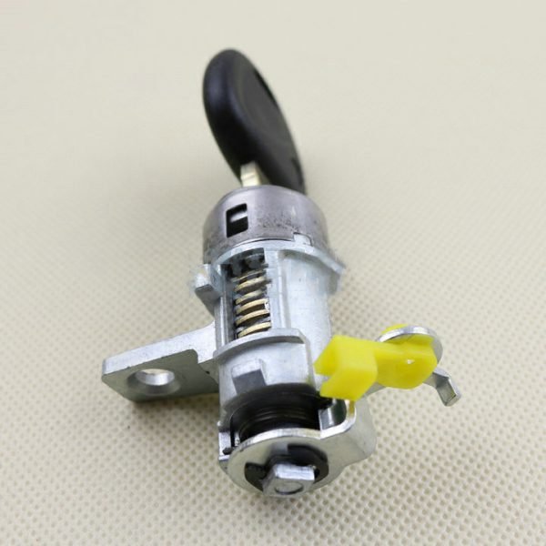 Kia K2 left door lock car lock cylinder car left door lock car full car lock driving door lock car door is pried - Image 2