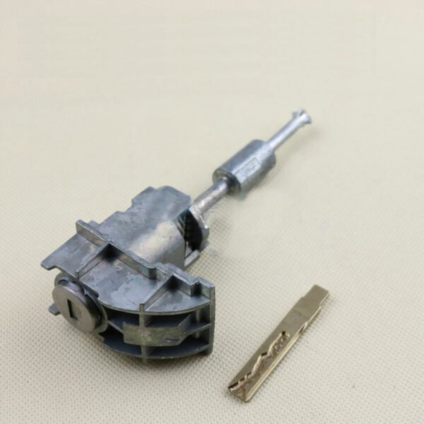 Land Rover Range Rover Door Lock Left Door Lock Cylinder Driver's Door Lock Cylinder Land Rover Range Rover Car Lock Cylinder Range Rover Lock