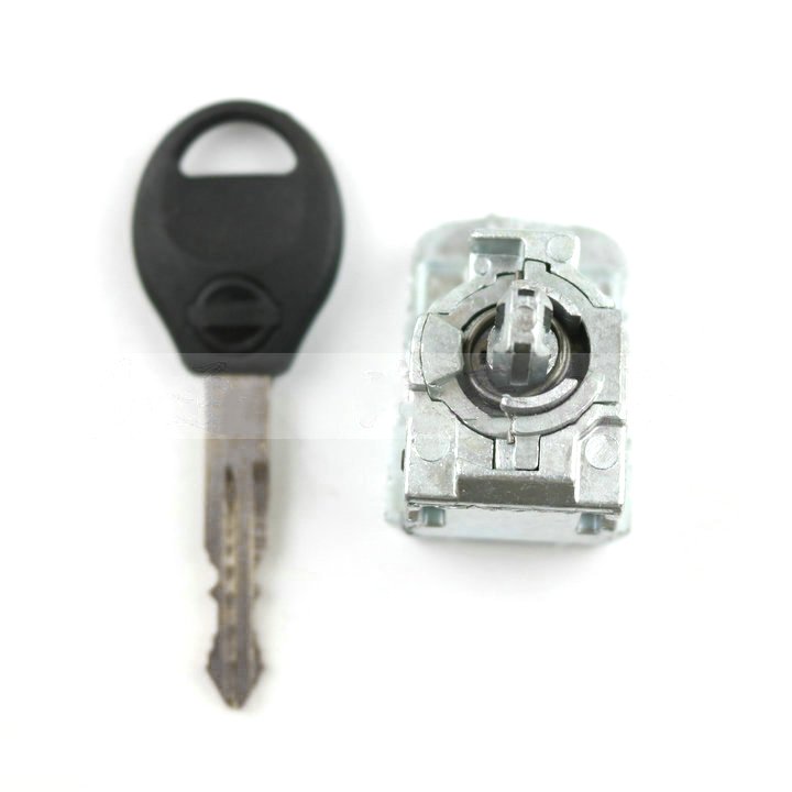 Nissan Qashqai Left Door Lock - car door lock car lock cylinder car full car lock central control lock - Image 3