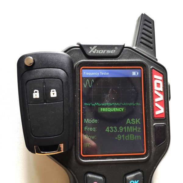 Original 2 Buttons 434 MHz Flip Remote for Chevrolet - Image 2