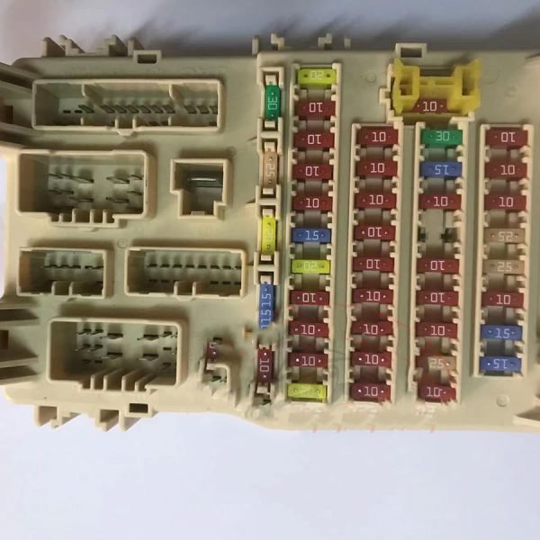Original New KET P201 Fuse Box Cabin for JAC T6 2018 - Image 4