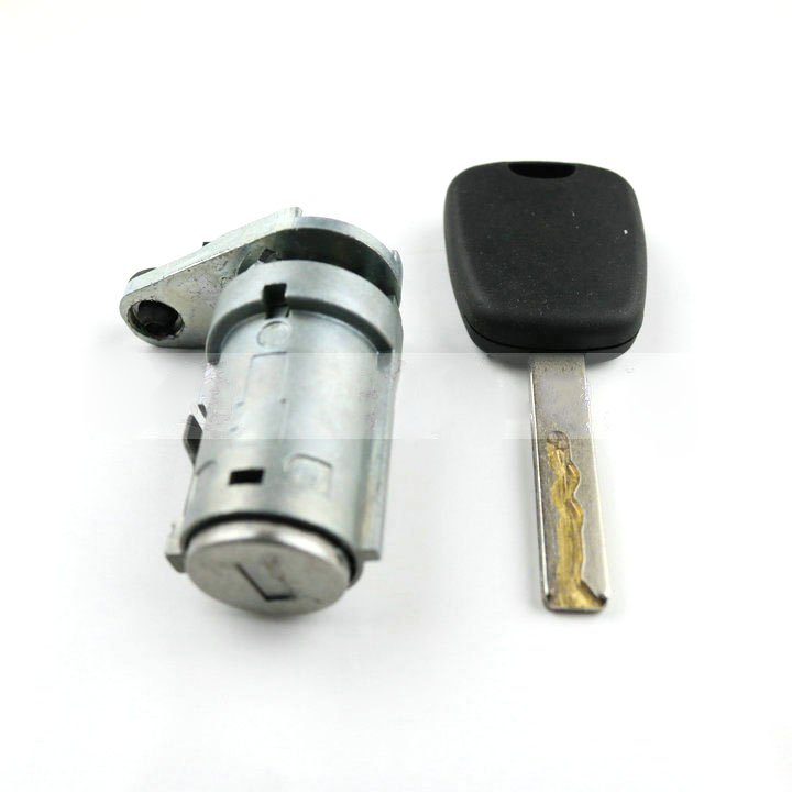 Peugeot's new 307 left door lock -- logo 307 main driver central control door lock cylinder key with side slot lock - Image 2