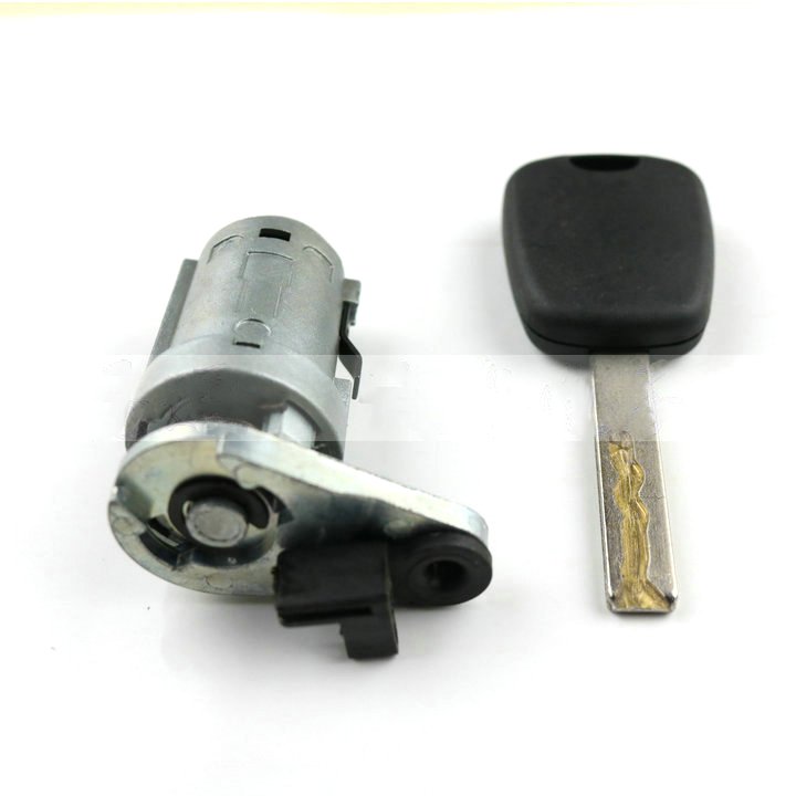 Peugeot's new 307 left door lock -- logo 307 main driver central control door lock cylinder key with side slot lock - Image 3