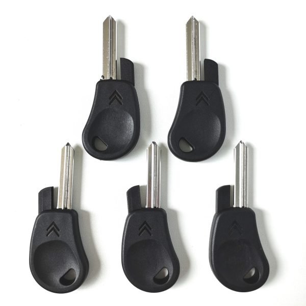 Transponder Key Shell With Chip Slot for Citroen 5pcs - Image 4