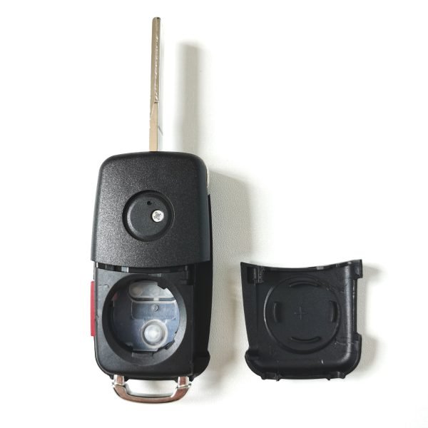 Uncut 4+1 Buttons With Panic Button Folding Flip Remote Key Shell for Volkswagen - Pack of 5 - Image 5