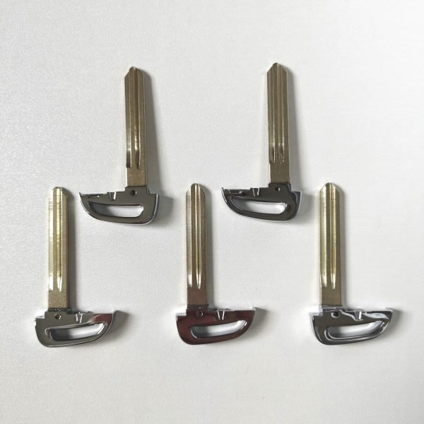 Uncut Smart Remote Key Blade Insert Blank for Hyundai Left - pack of 5 - Image 4