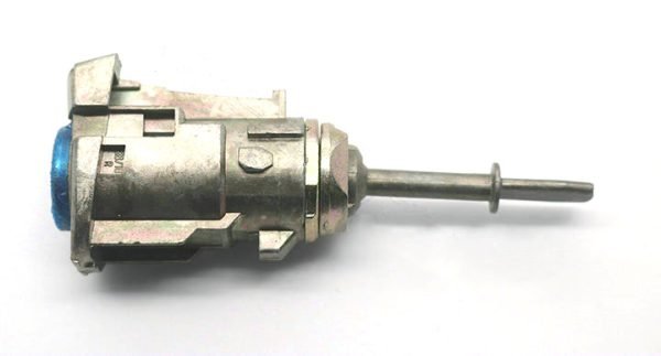 VW Lavida lock cylinder Lavida central driving left door lock cylinder Lavida car door lock cylinder - Image 5