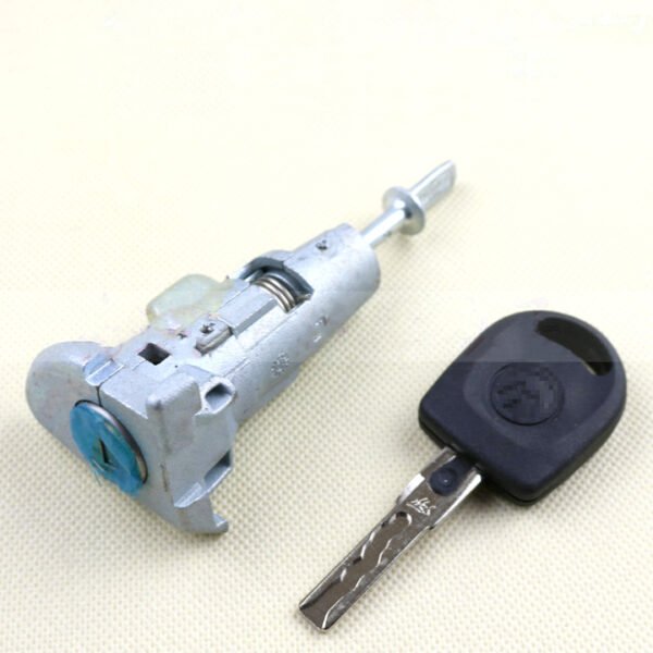 Volkswagen Magotan left door lock Central control lock cylinder Magotan main driver's door lock Magotan inner milling practice car lock